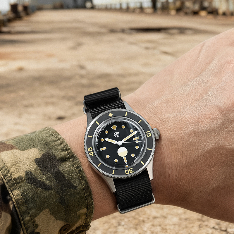 Watchdives WD50Ti duikhorloge  - Titanium Automatic Watch 300M Sapphire recensie en prijs
